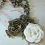 Romantic Vintage Look Charm Necklace